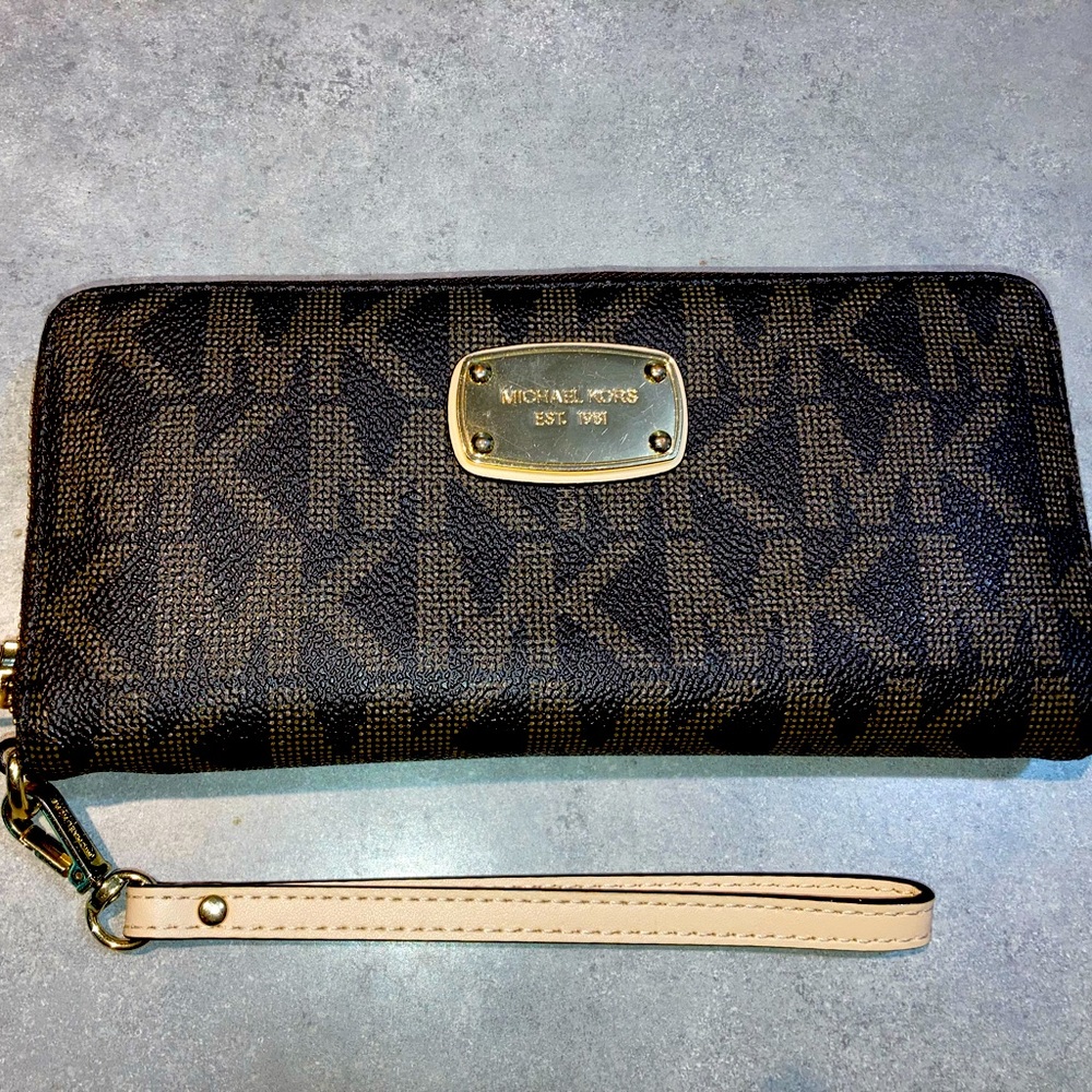 Michael Kors zip-around wallet